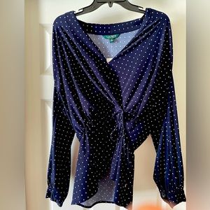 Lauren Ralph Lauren women’s blouse; Size L, NWT, never worn.